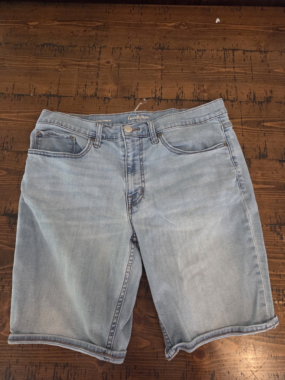 Goodfellow & Co Light Wash Denim Men's Shorts